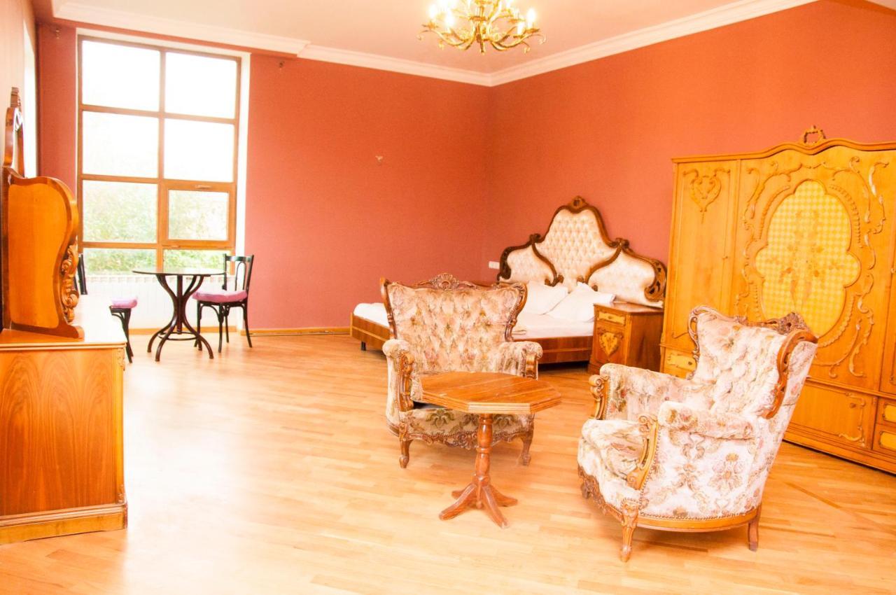 X Hotel Erywań Zewnętrze zdjęcie