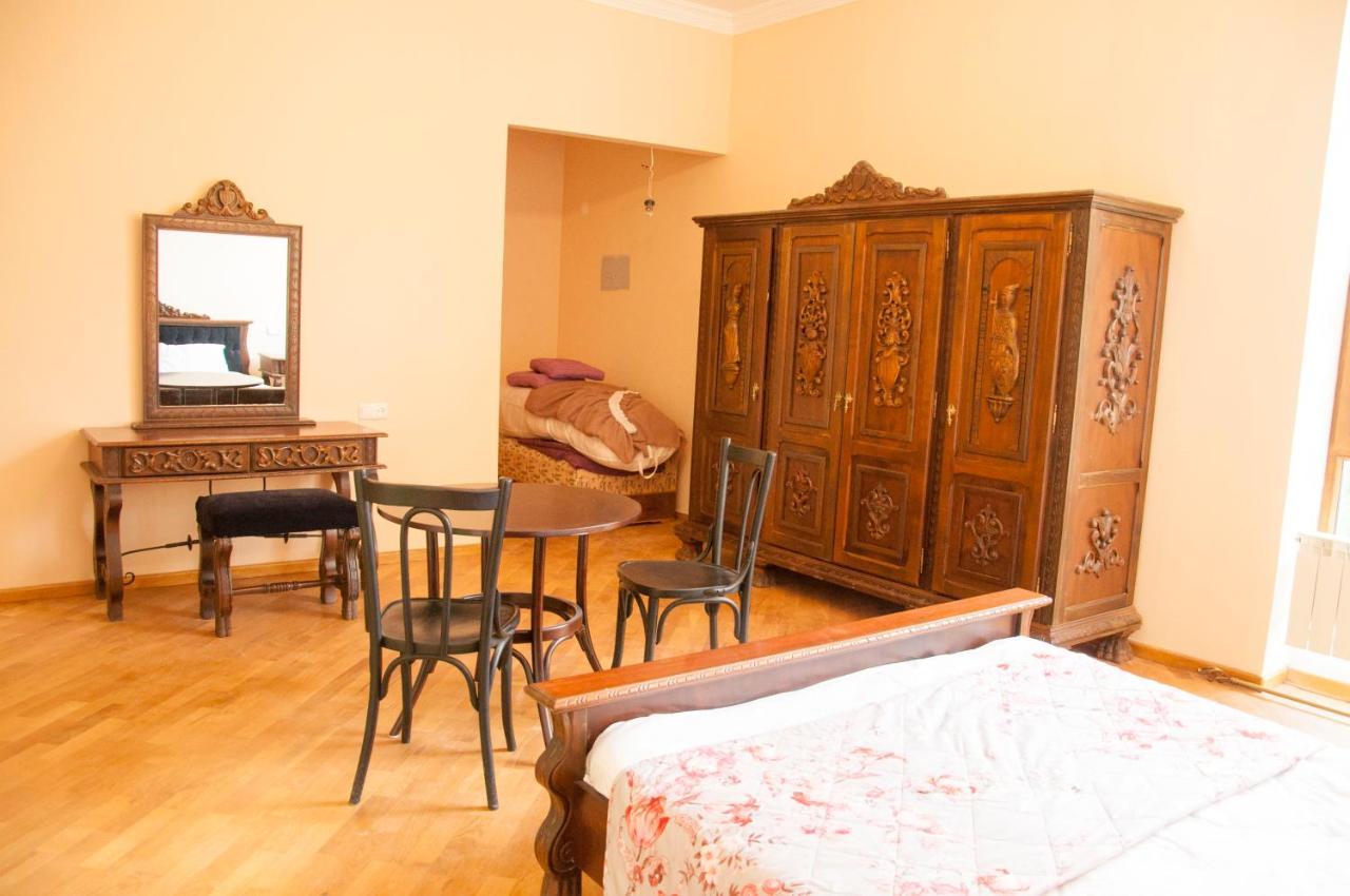 X Hotel Erywań Zewnętrze zdjęcie