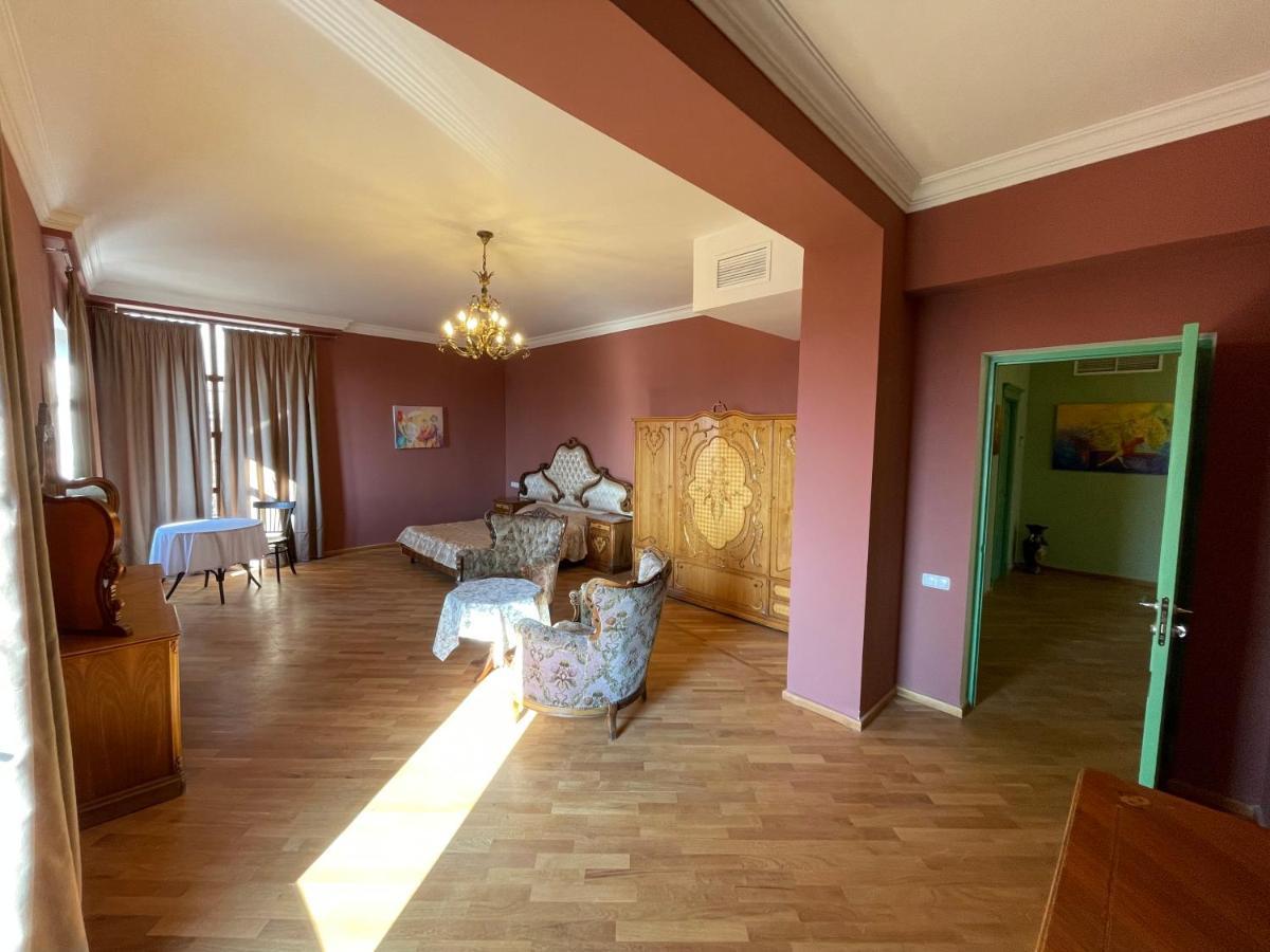 X Hotel Erywań Zewnętrze zdjęcie