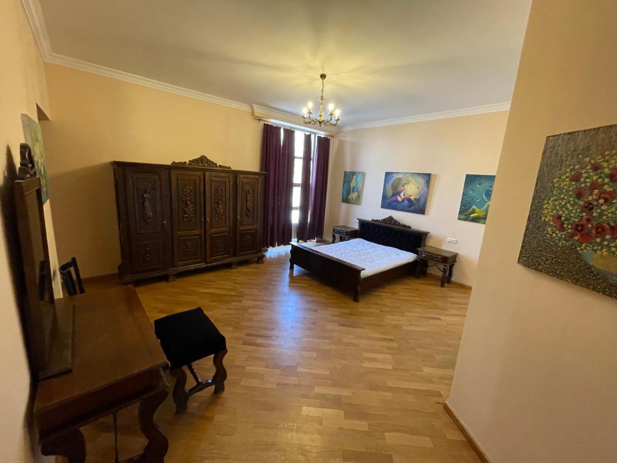 X Hotel Erywań Zewnętrze zdjęcie