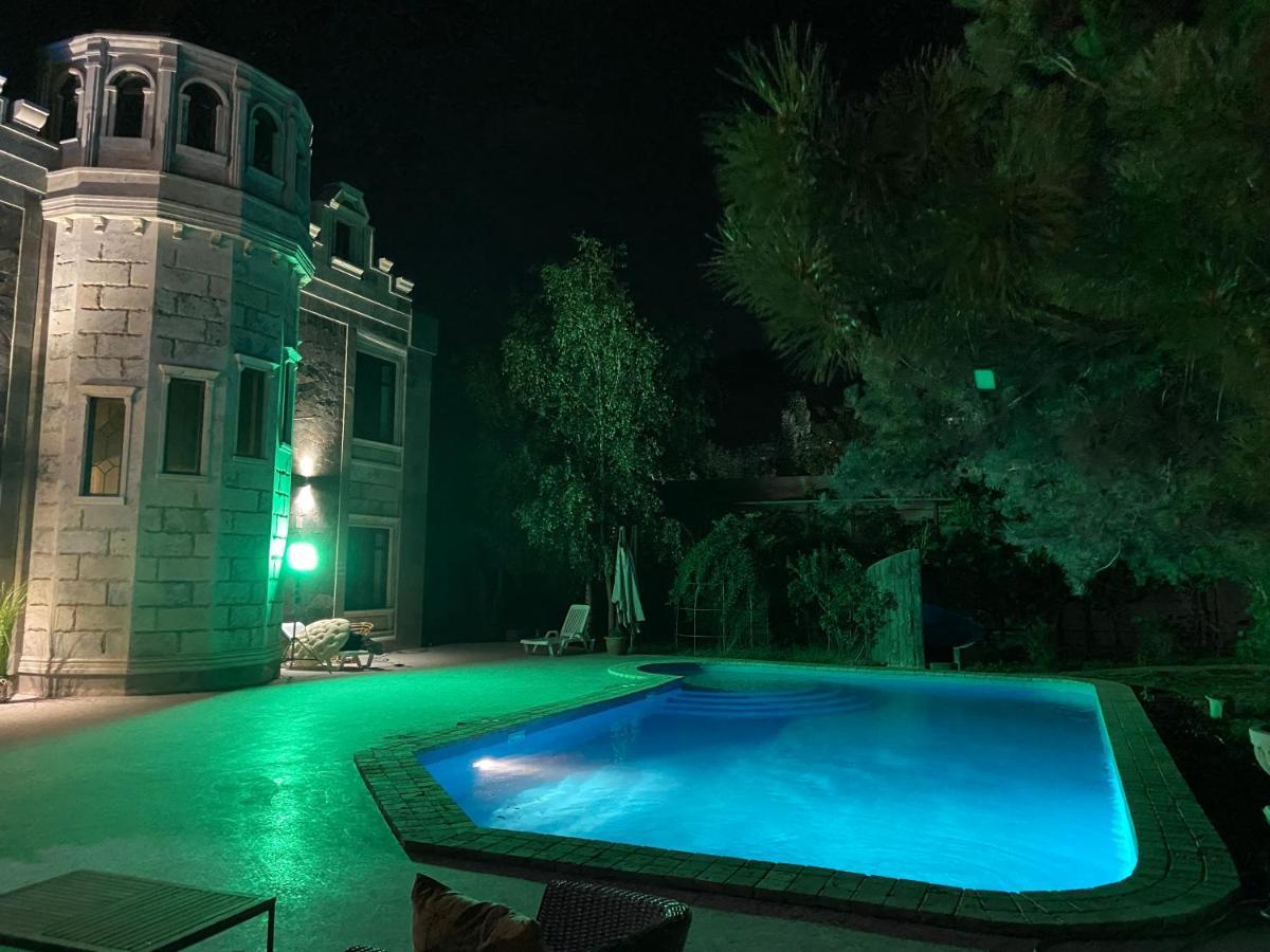 X Hotel Erywań Zewnętrze zdjęcie